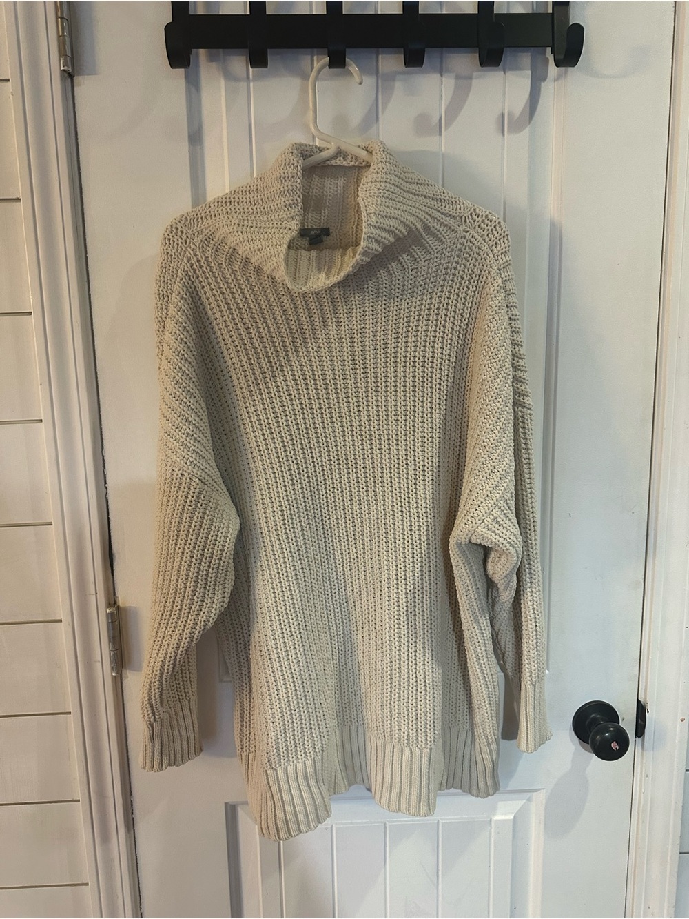 aerie Neutral Cream Cable-Knit mock neck Sweater